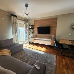 kalpazo-home-skanderbeg-square-tirana.hotels-in-tirana.com/