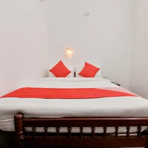 aar-palmyra-regency.kerala-hotels.net/