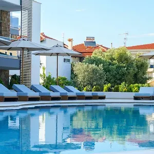 agnes-deluxe-hotel.hotelschalkidiki.net/