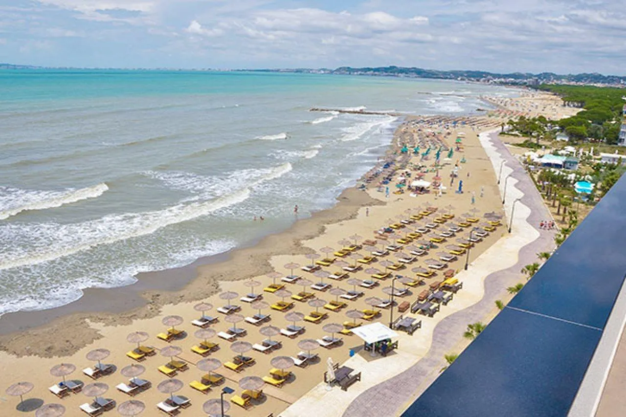 Brilliant Hotel & Spa Golem  5*, Golem (Tirana)