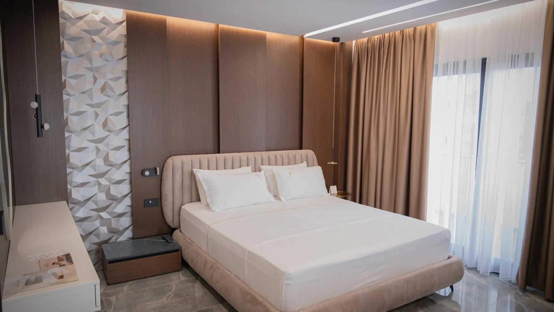 *****  Brilliant Hotel & Spa Golem  Albania