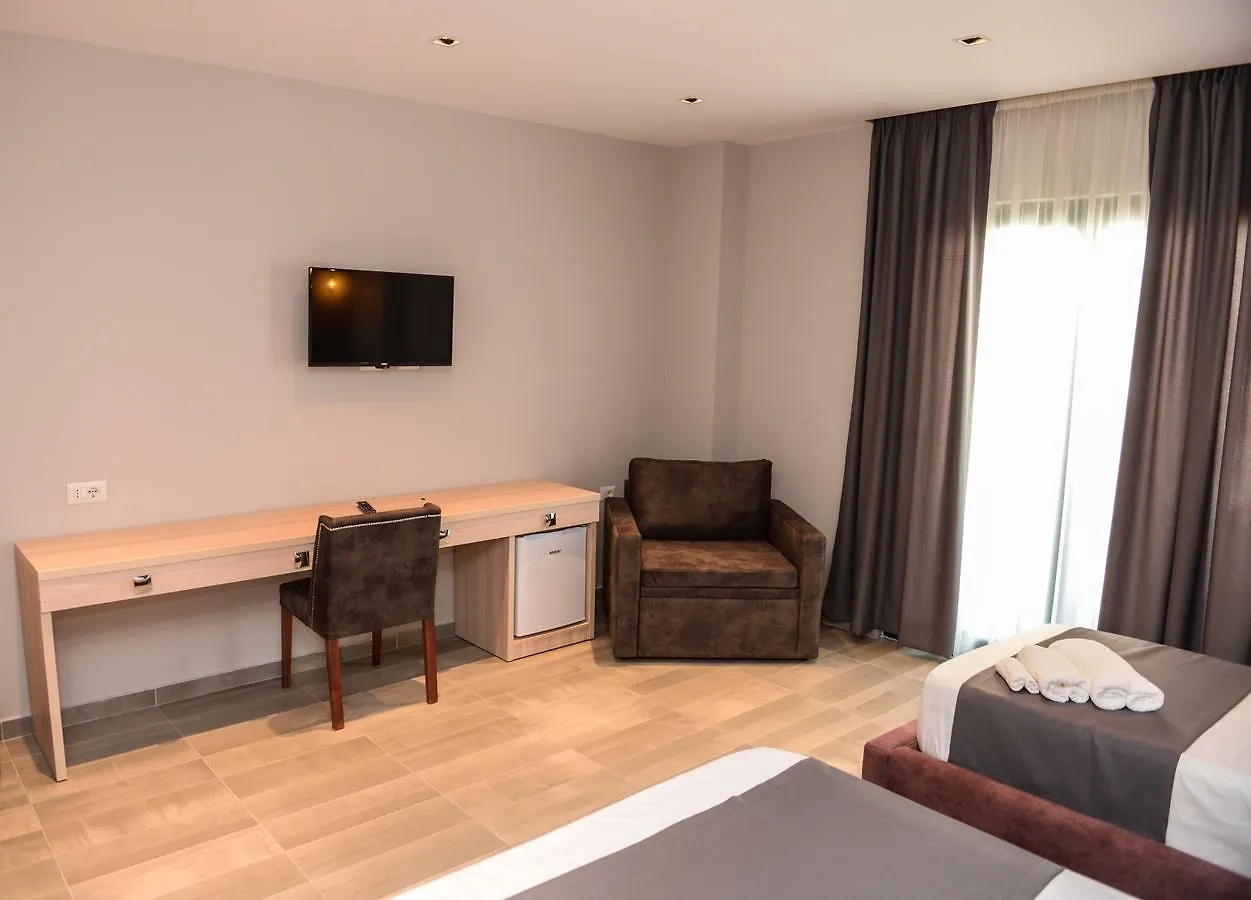 ***** Hotel Brilliant Hotel&SPA Golem  Albanië